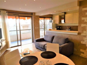 2 rooms apartment near Croisette and beach - Behind Martinez hotel